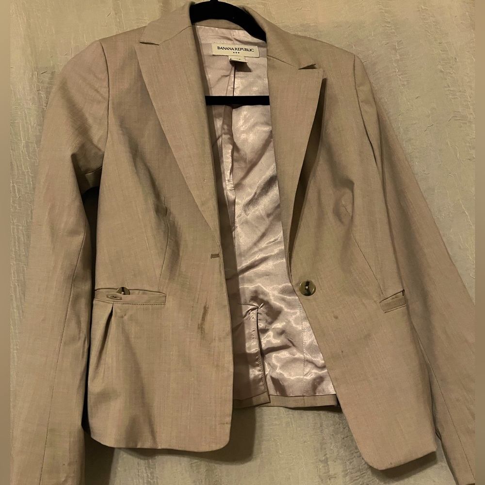 $30 SALE Banana Republic Blazer